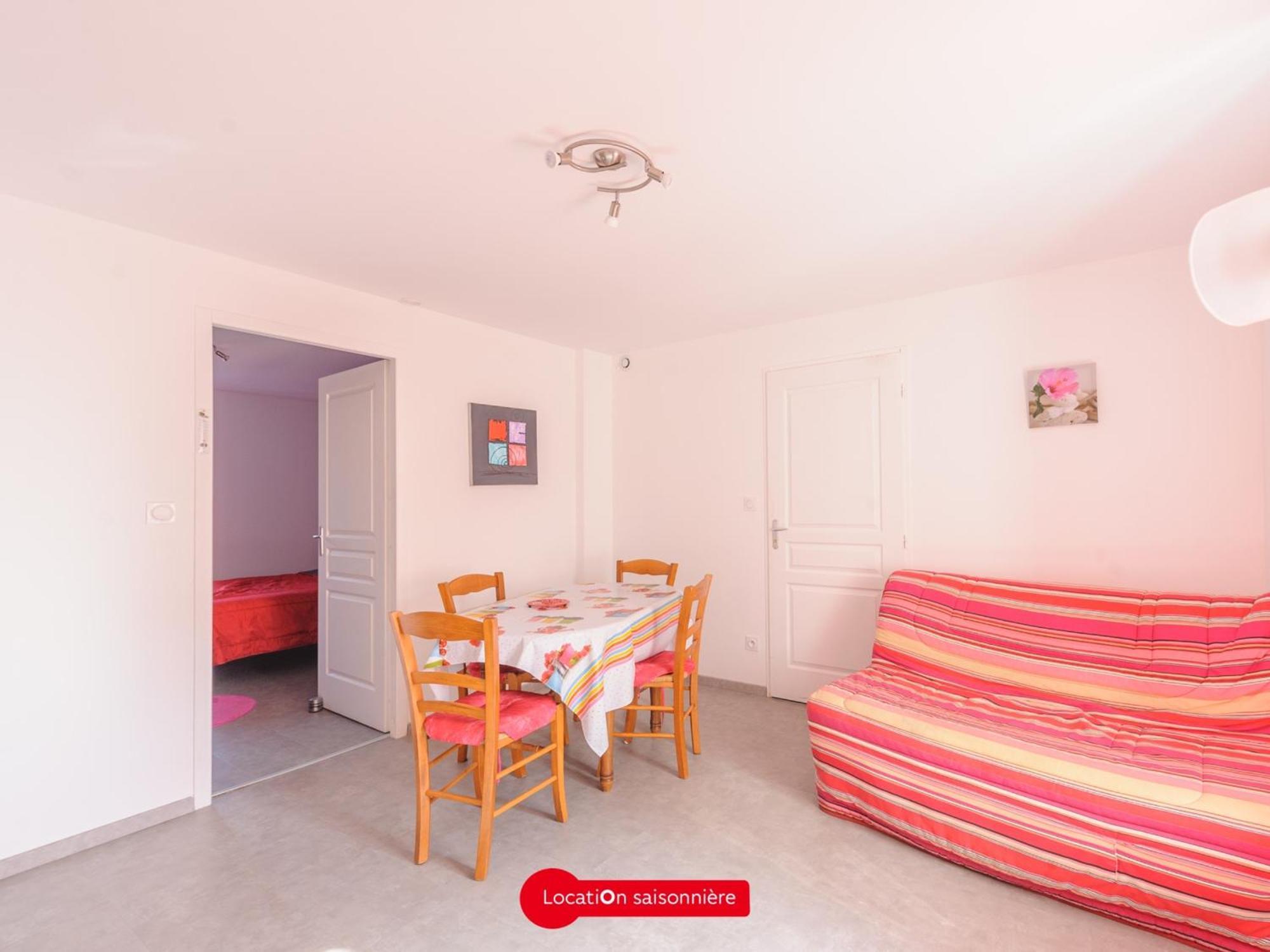 Appartement T2 A 50M De La Plage Avec Cour, Wifi Et Equipements Bebe - 4 Pers, Chatelaillon-Plage - Fr-1-535-17 Exterior foto